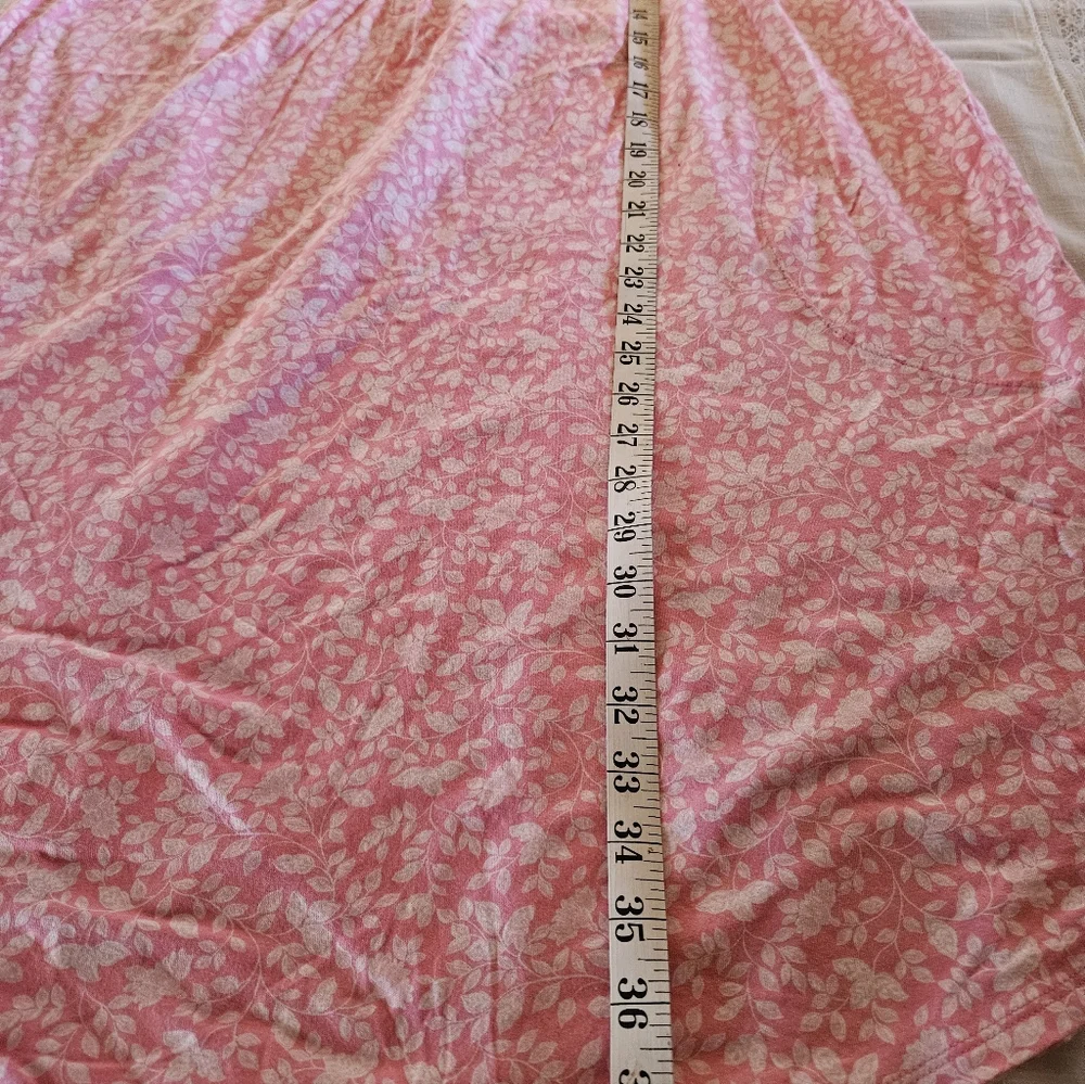 Pink Floral 100% Cotton Woman's Nightgown. - Picture 10 of 11